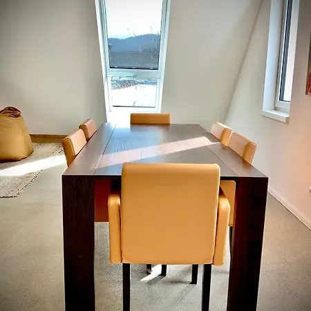Ferienwohnung Waterfront - Urbane Eleganz Am Bachufer Villach Zimmer foto