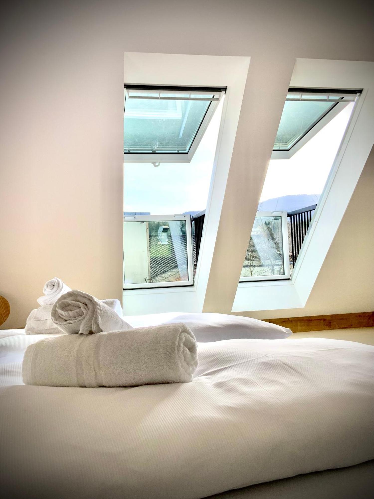 Waterfront - Urbane Eleganz Am Bachufer Villach
