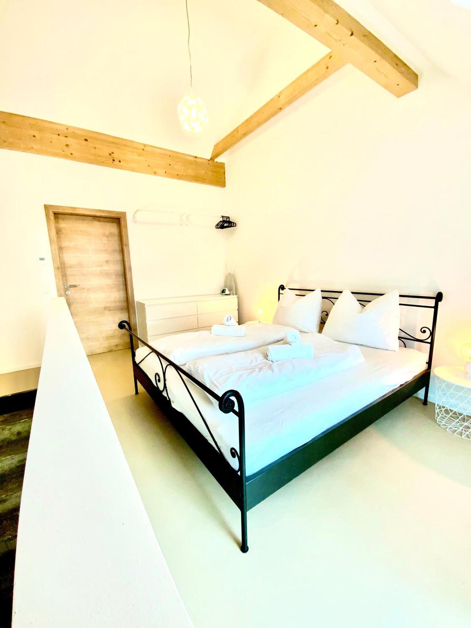 Waterfront - Urbane Eleganz Am Bachufer Apartment Villach